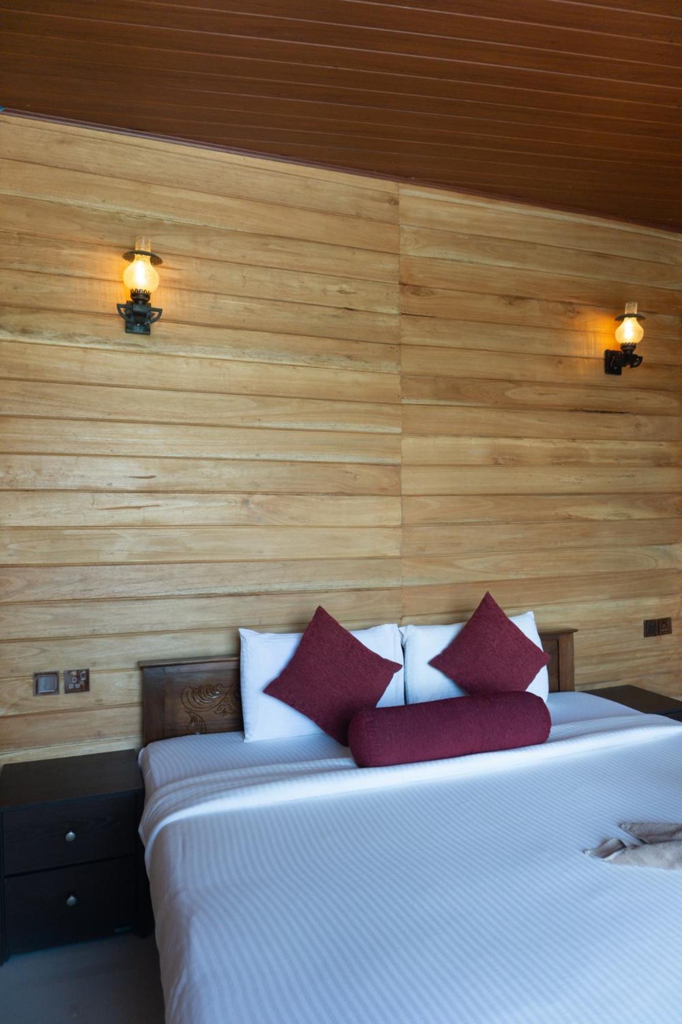Refresh Inn Ella Exterior foto